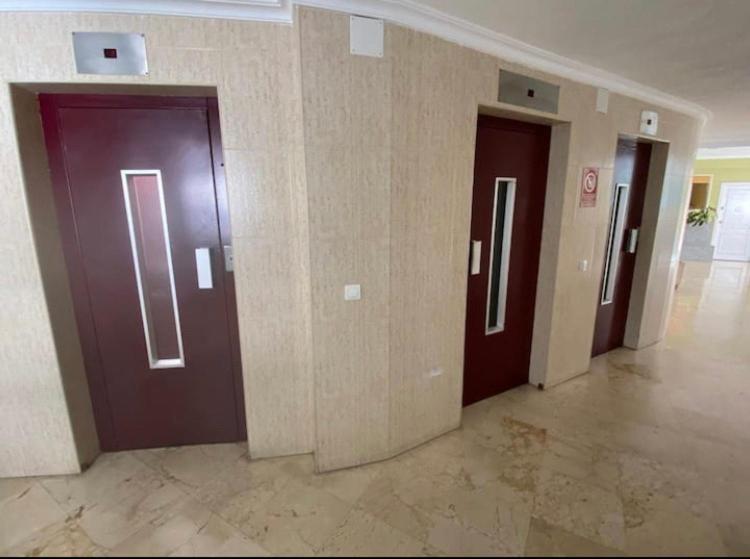 Karola Cosy Appartement Benidorm Buitenkant foto