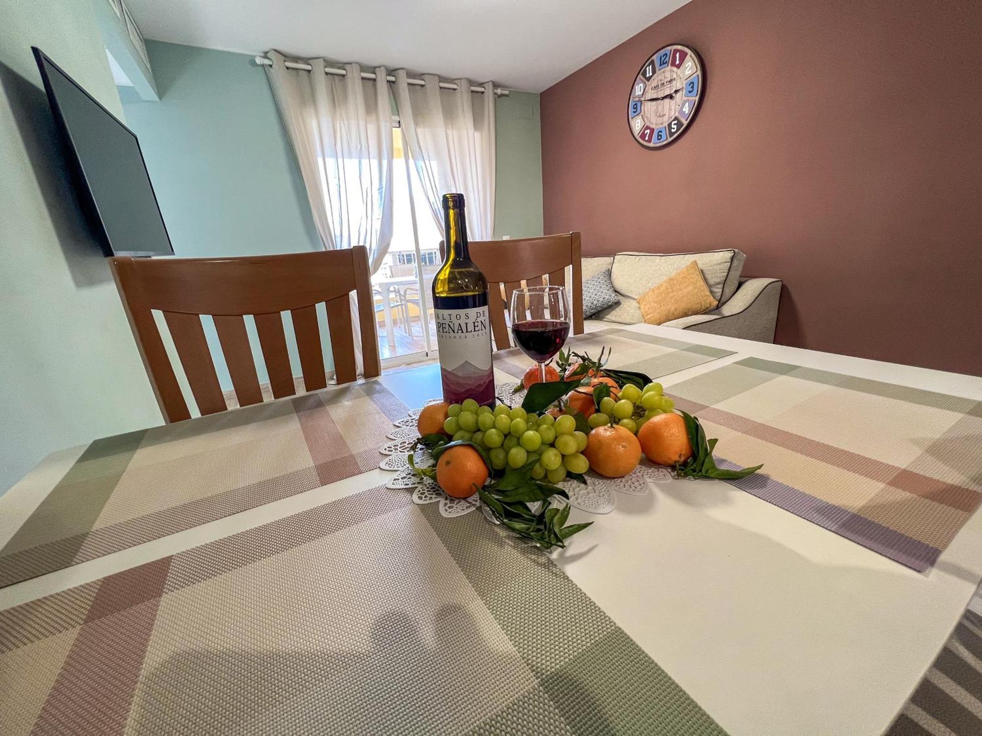 Karola Cosy Appartement Benidorm Buitenkant foto