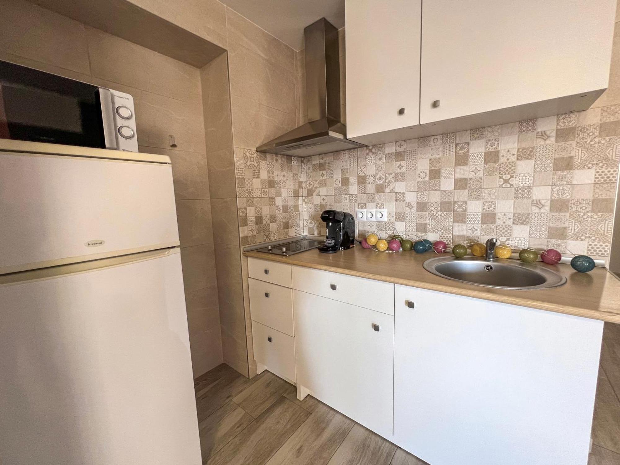 Karola Cosy Appartement Benidorm Buitenkant foto
